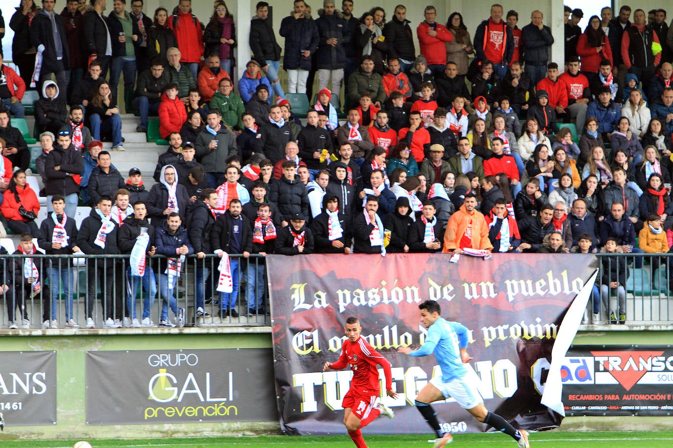 Búscate en las gradas de La Albuera en el Turégano - Celta