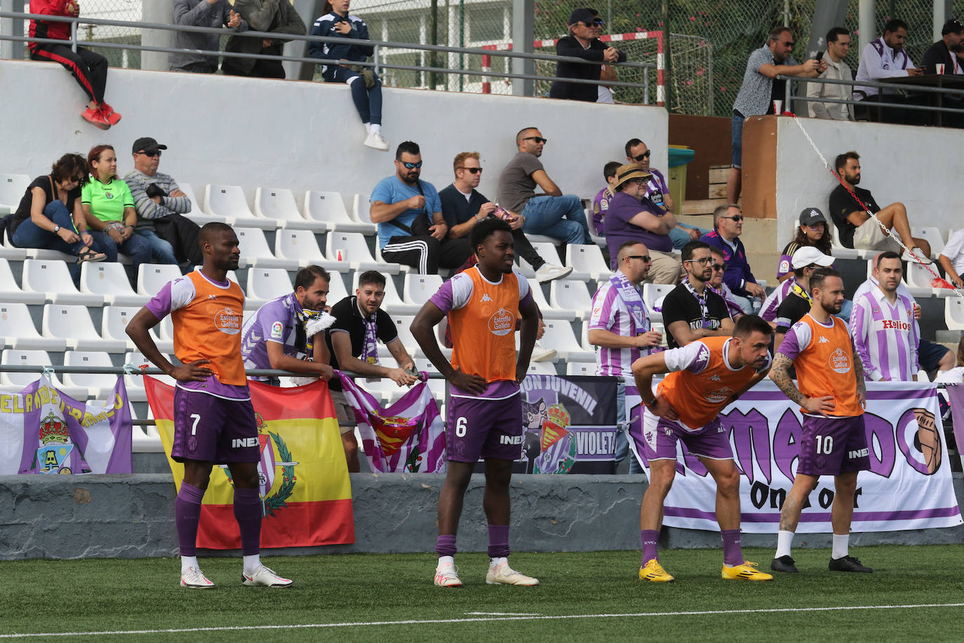 El partido entre el Real Valladolid y la Peña Deportiva, en imágenes