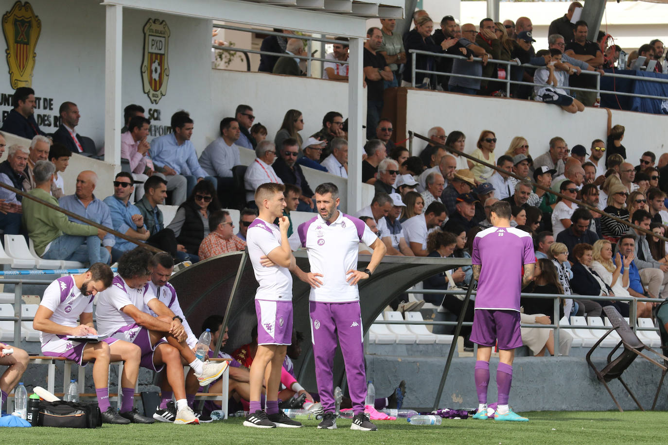 El partido entre el Real Valladolid y la Peña Deportiva, en imágenes