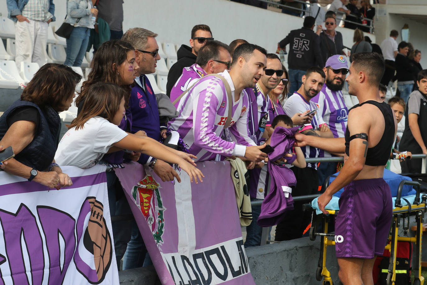 El partido entre el Real Valladolid y la Peña Deportiva, en imágenes