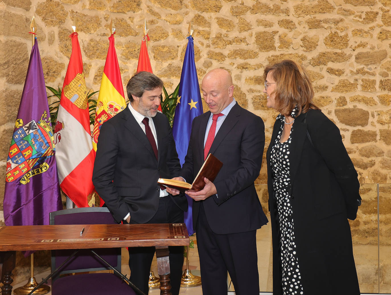 Inauguración del centro de artes escénicas de Paredes de Nava