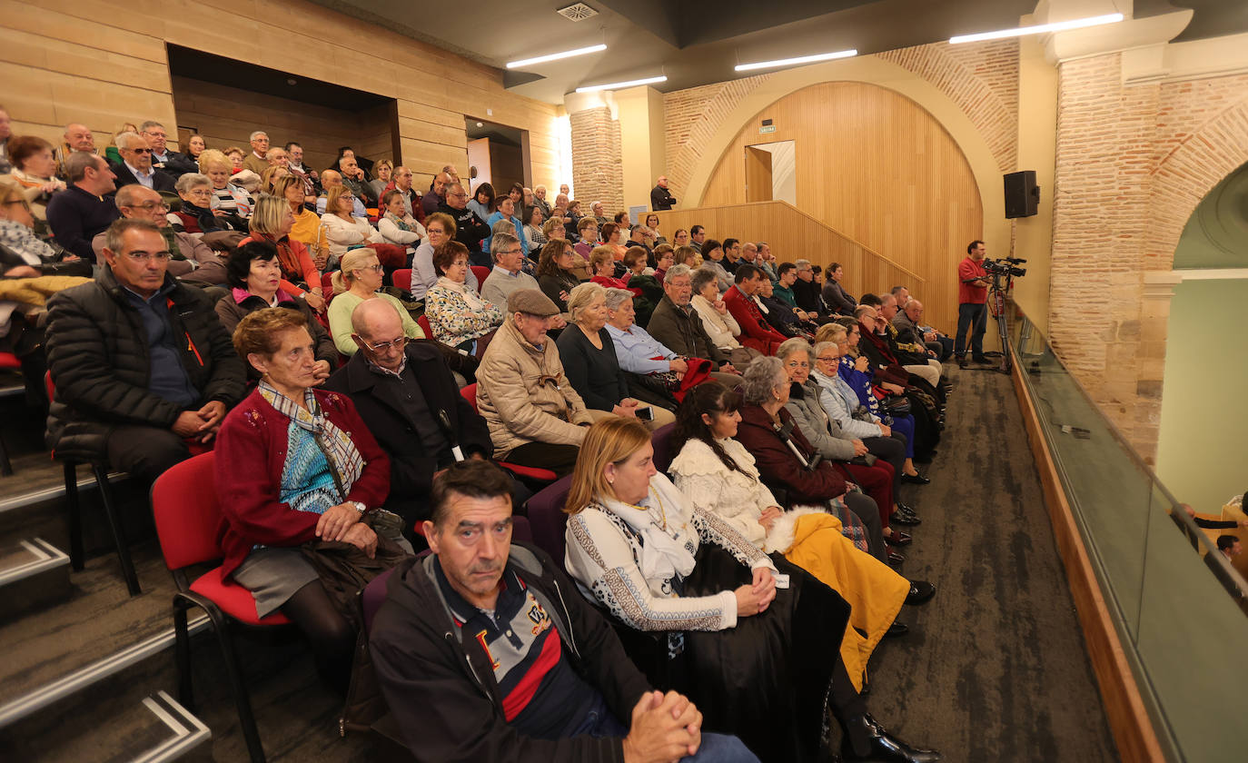 Inauguración del centro de artes escénicas de Paredes de Nava