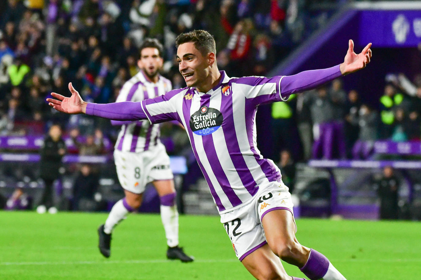 El partido entre el Real Valladolid y el Tenerife, en imágenes