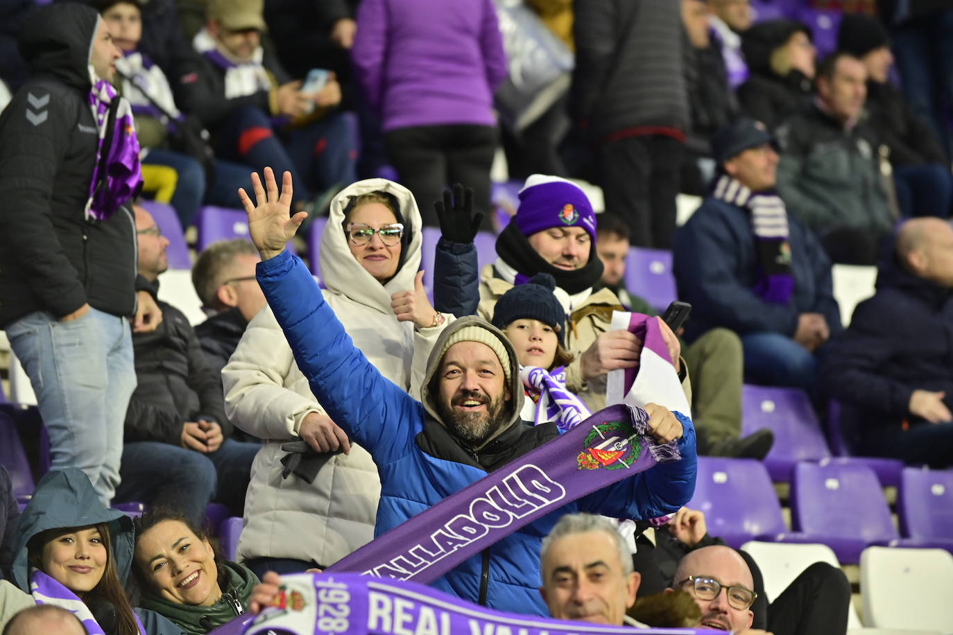 Búscate en la grada del estadio José Zorrilla (4/4)