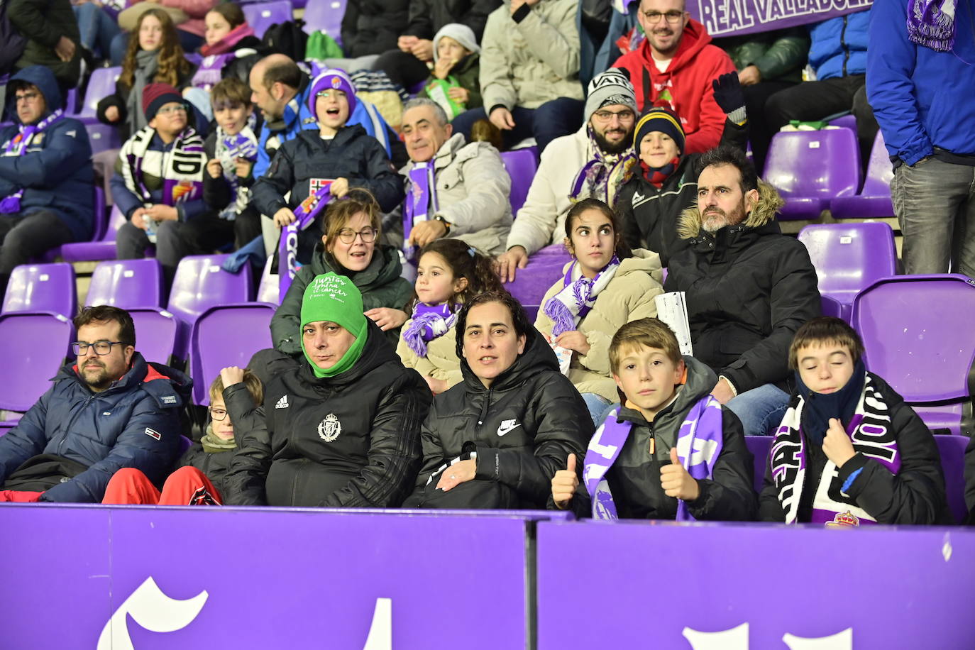 Búscate en la grada del estadio José Zorrilla (4/4)