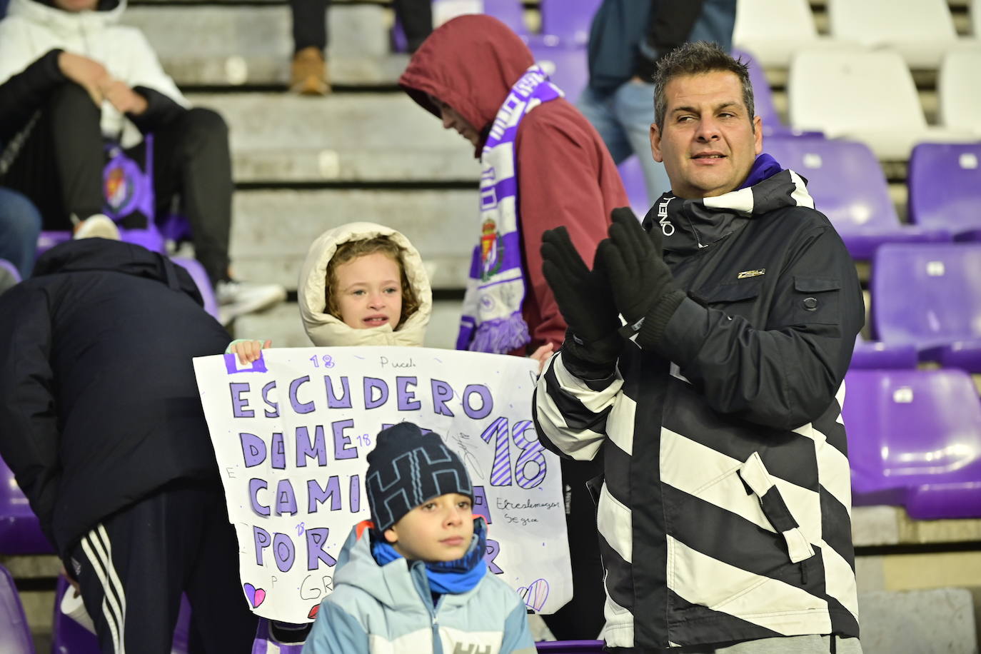 Búscate en la grada del estadio José Zorrilla (4/4)