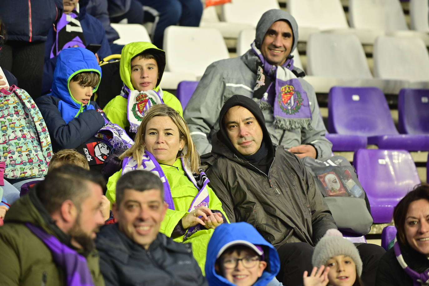 Búscate en la grada del estadio José Zorrilla (4/4)