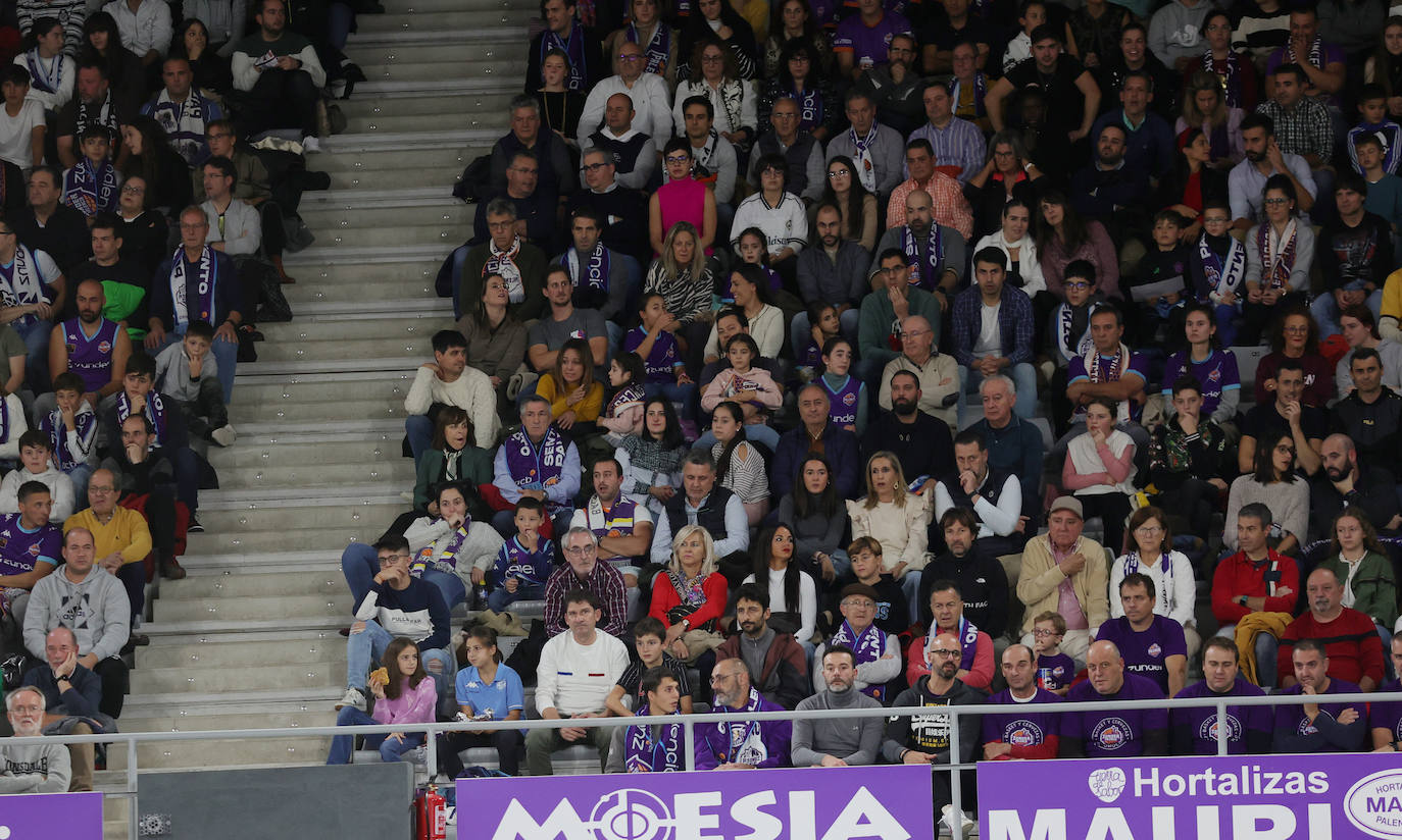 Búscate en las gradas del Zunder Palencia-Girona