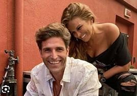 Marta López con Efrén Reyero, en una imagen de archivo.