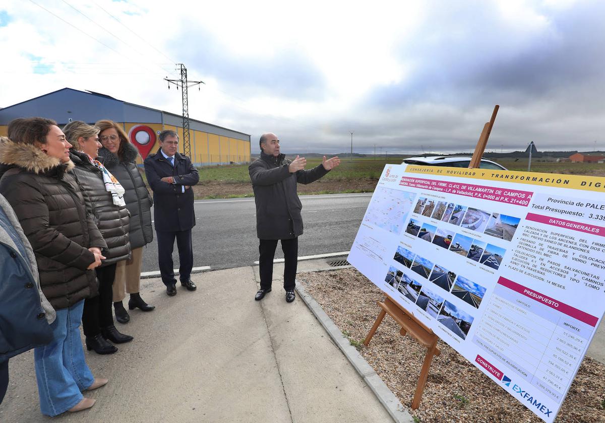 Visita a las obras de la carretera de Villamartín a Valladolid.