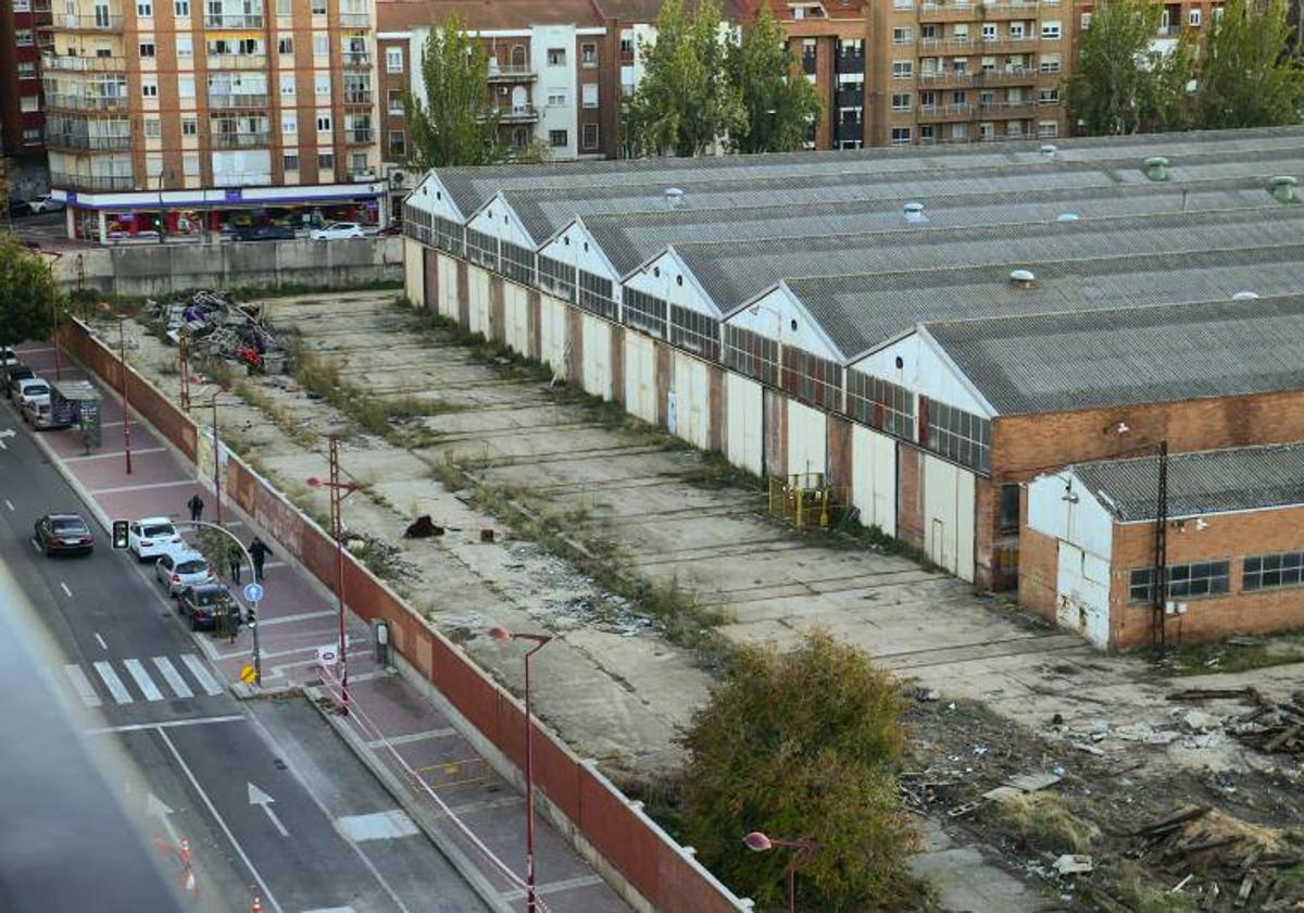 Antiguos talleres de Renfe.