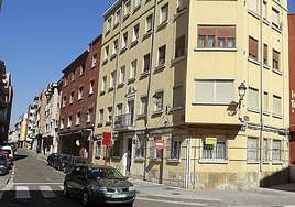Edificios de viviendas en la calle Mayor Antigua.