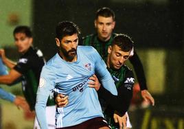 Partido de Copa del Rey entre la Segoviana y el Sestao River