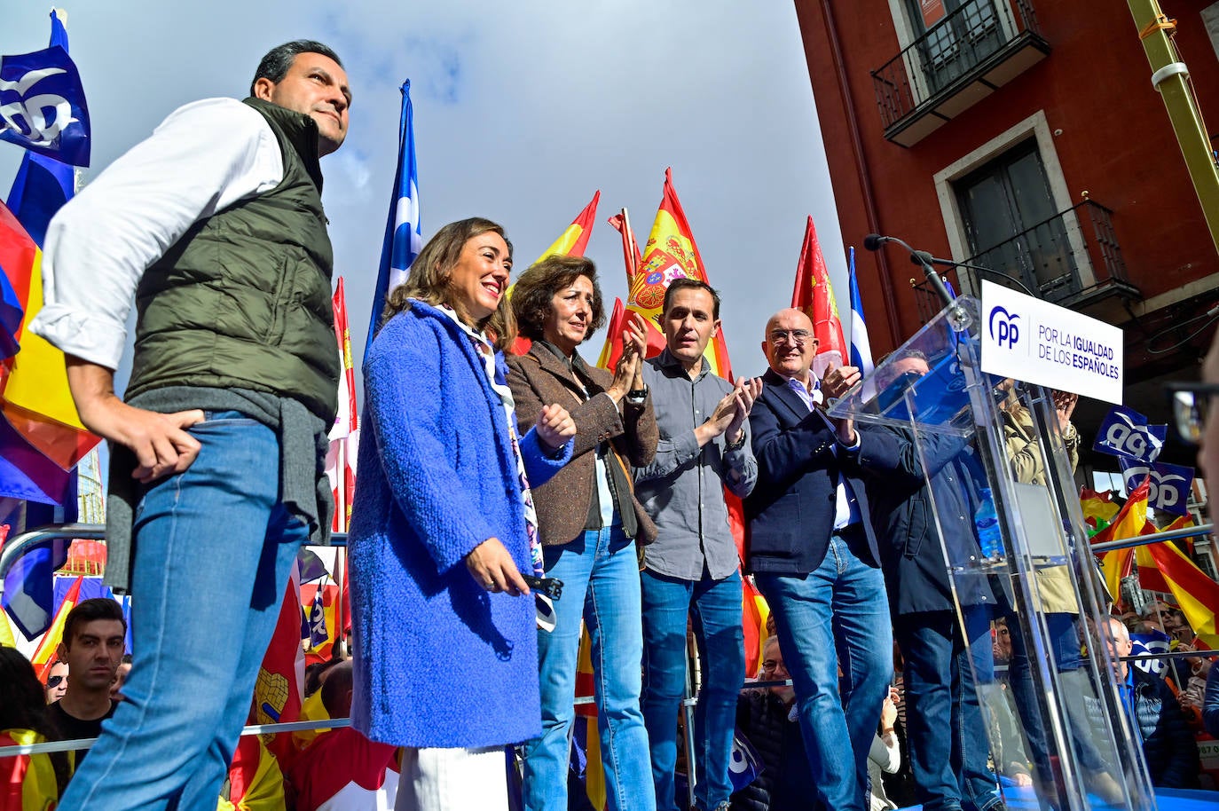 Concentración de protesta contra la amnistía en Valladolid