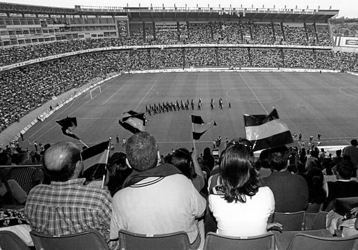 Vista del José Zorrilla durante el España-Chequia clasificatorio para el Mundial de Francia de 1998.