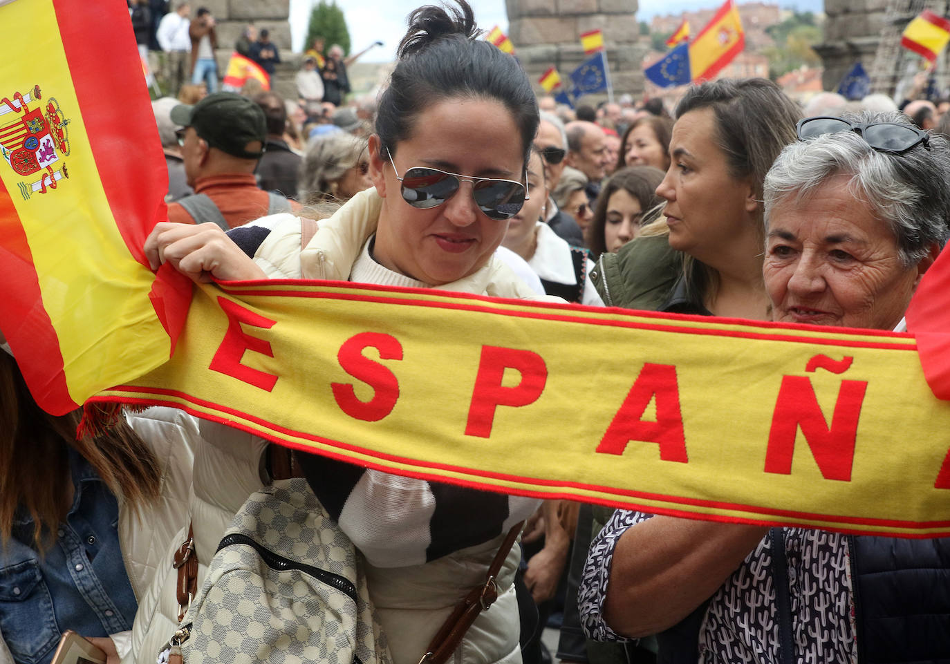 La concentración en Segovia contra la amnistía, en imágenes (1 de 2)