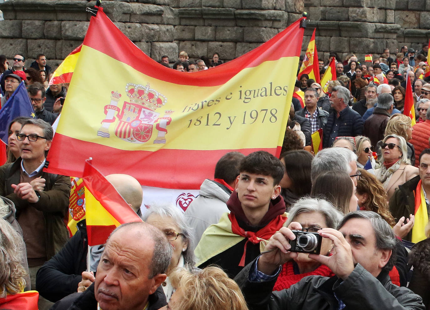 La concentración en Segovia contra la amnistía, en imágenes (1 de 2)