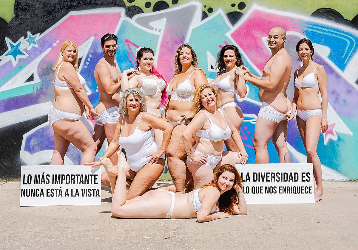 Una de las imágenes que protagonizan el calendario erótico de Pedrajas.