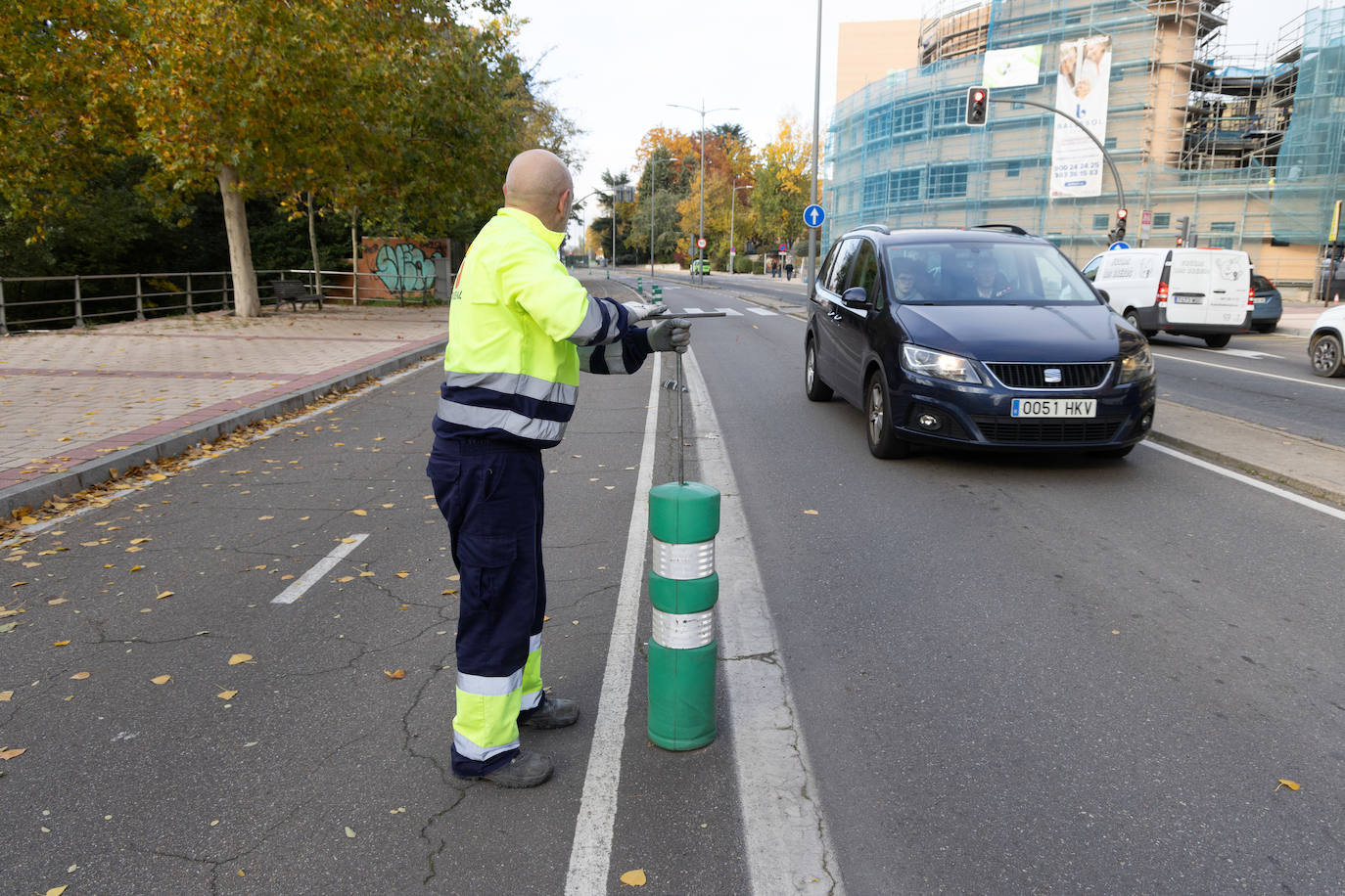 Así ha desaparecido el carril bici en la avenida de Gijón