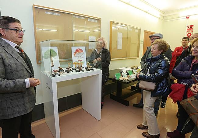 Oria de Rueda, en una exposición micológica, la semana pasada en el campus de La Yutera.