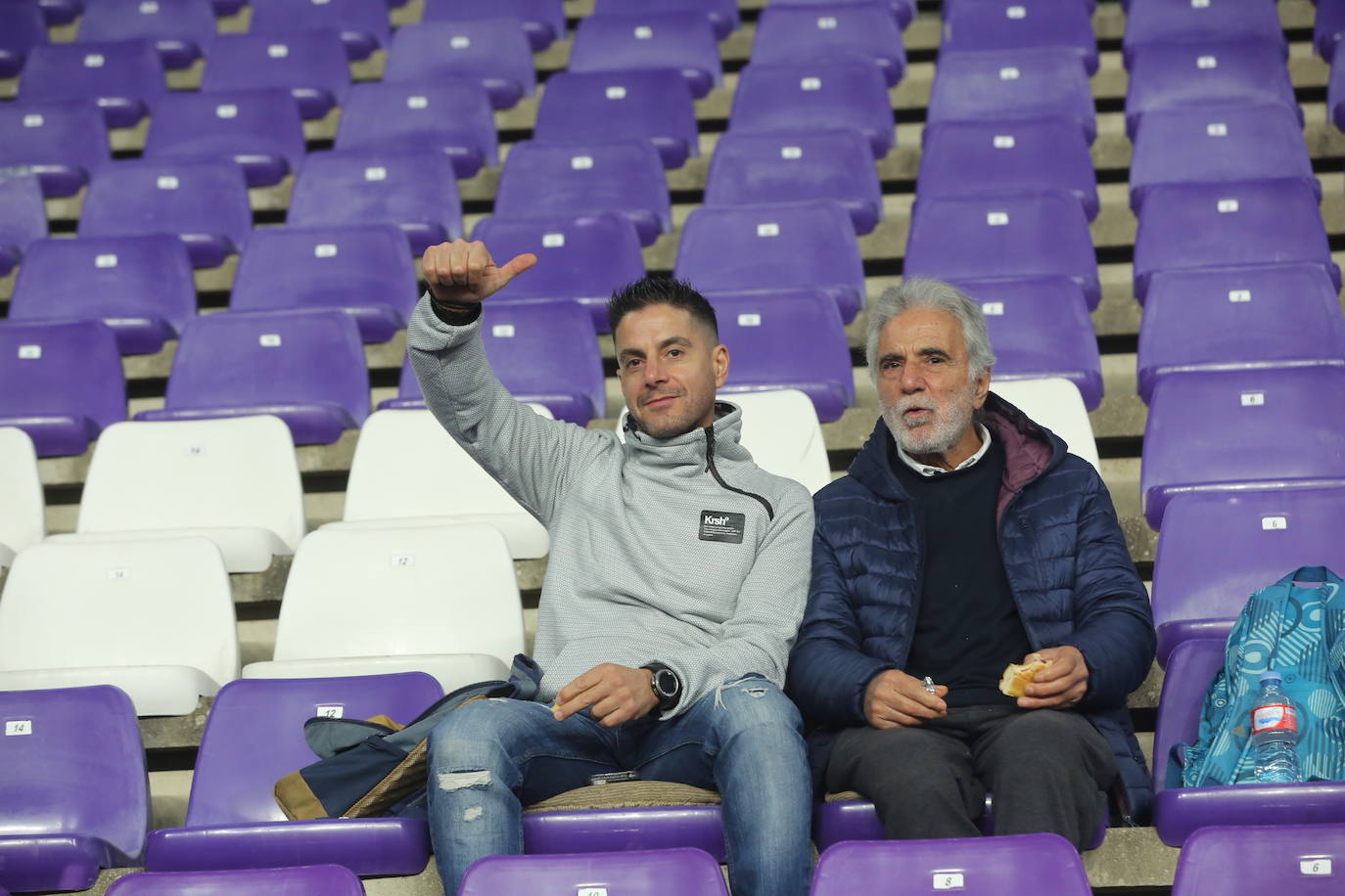 Búscate en las gradas del Estadio José Zorrilla (2 de 3)