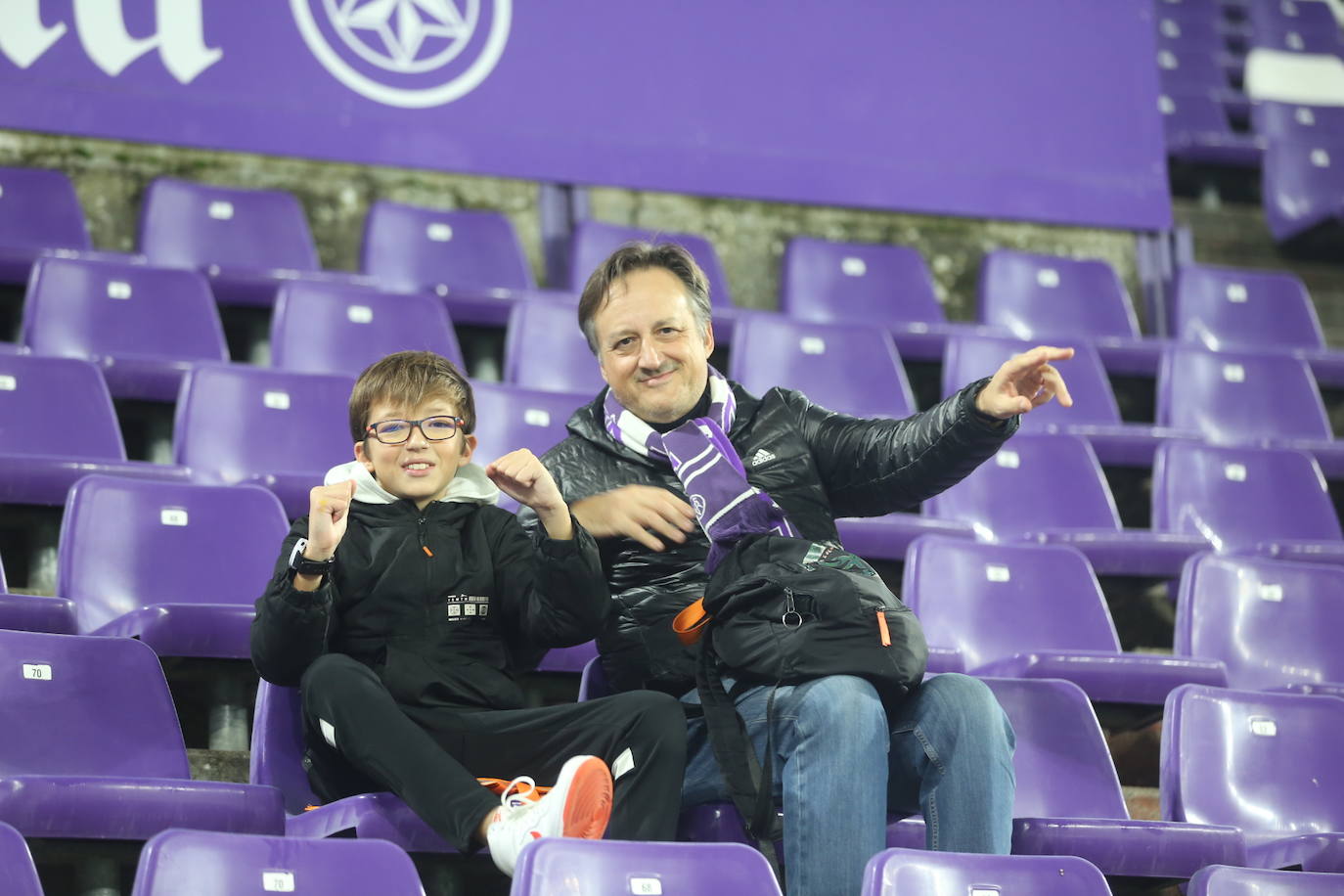 Búscate en las gradas del Estadio José Zorrilla (3 de 3)