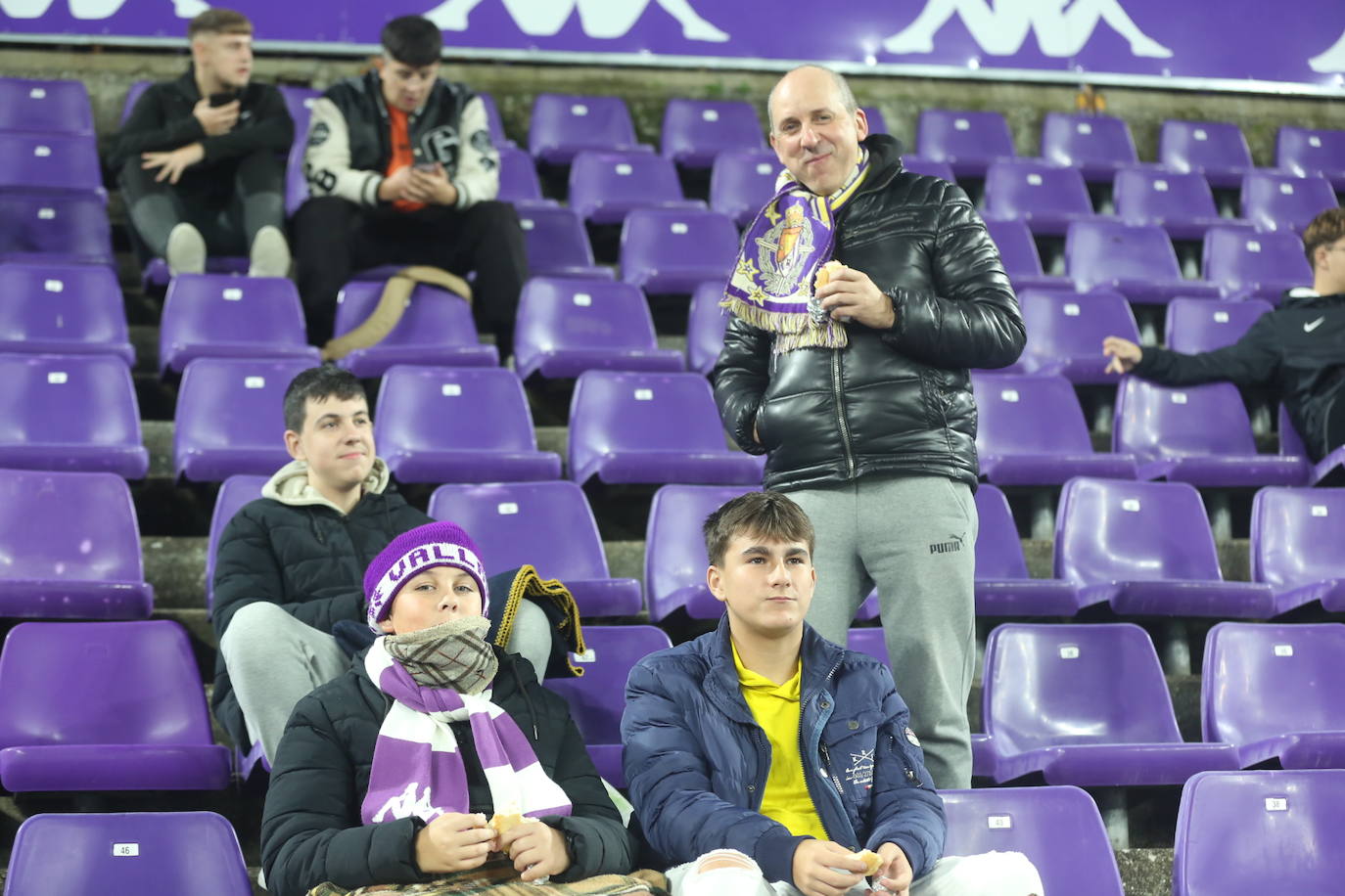 Búscate en las gradas del Estadio José Zorrilla (3 de 3)