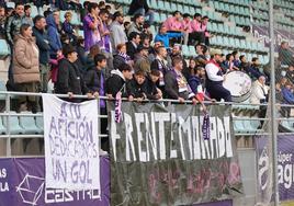 La afición del Palencia CF, en el partido de la semana pasada en la Balastera.