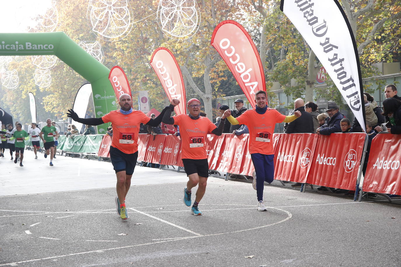 En imágenes, los equipos participantes en la VII Carrera de Empresa Adecco (8/13)