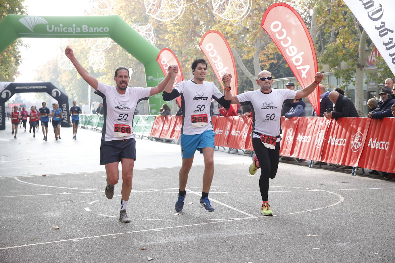 En imágenes, los equipos participantes en la VII Carrera de Empresa Adecco (9/13)