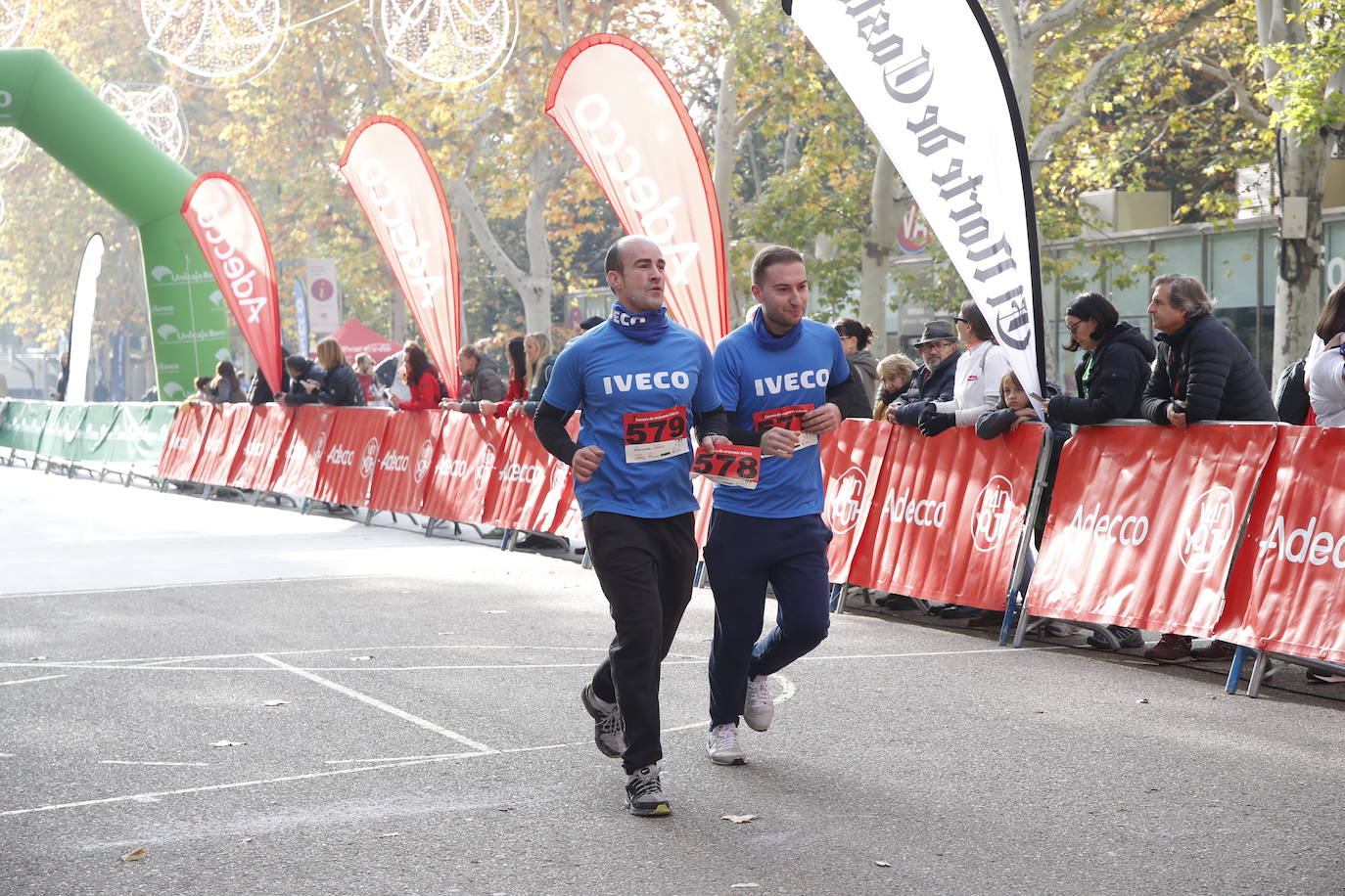 En imágenes, los equipos participantes en la VII Carrera de Empresa Adecco (11/13)