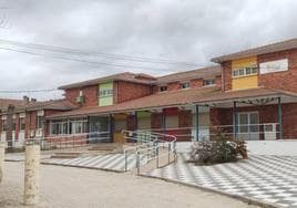 Entrada principal al instituto Hoces del Duratón en Cantalejo.