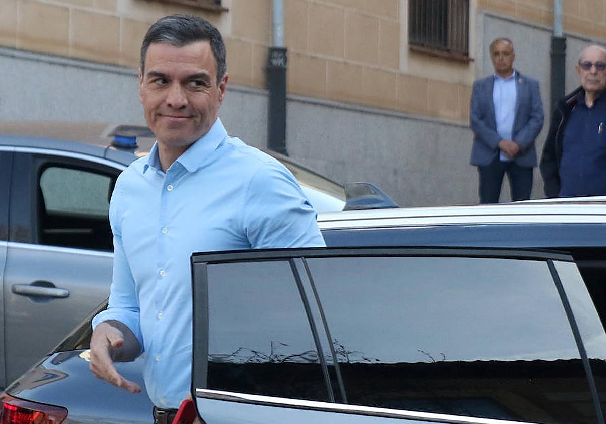 Pedro Sánchez, antes de un mitín en Segovia el pasado abril.