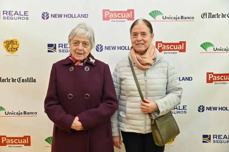 Teodora Galván y Magdalena Galván.