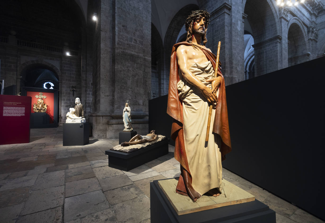 Las imágenes de la exposición &#039;Venga tu reino&#039; en la Catedral