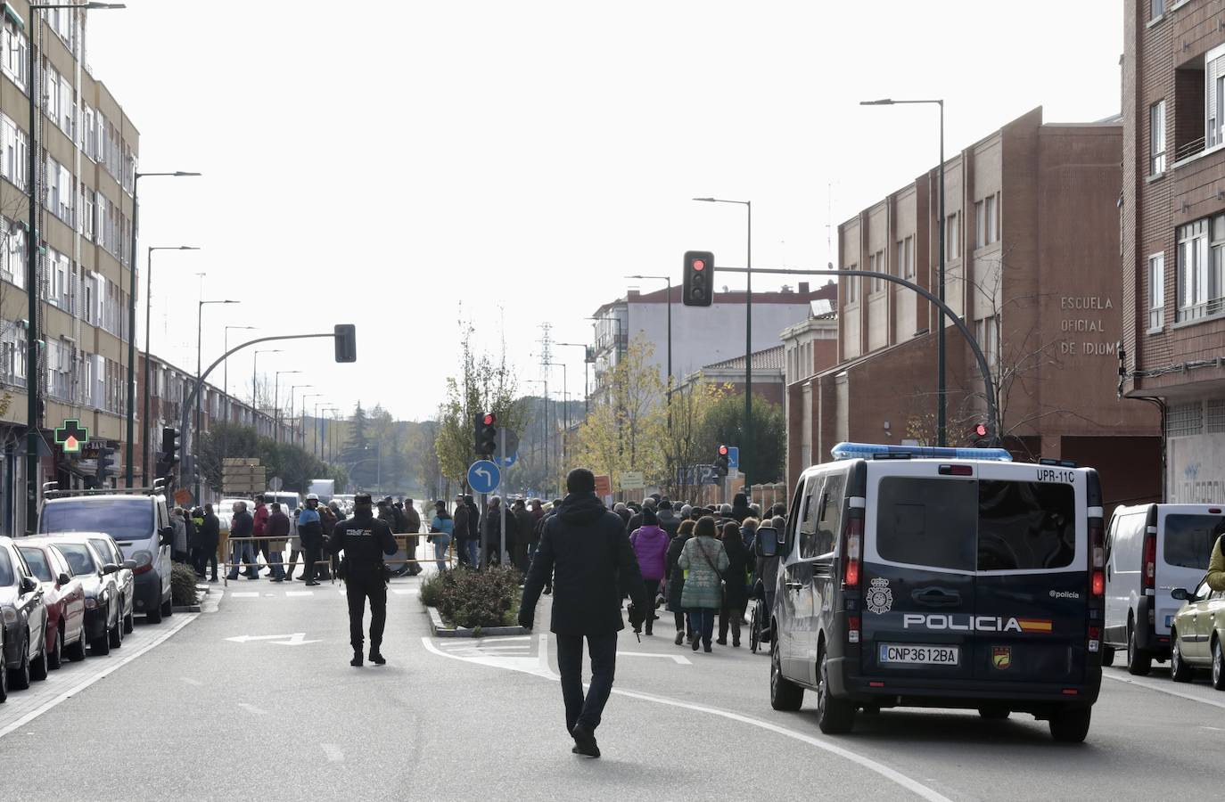 La manifestación por el Centro de Especialidades de Delicias, en imágenes