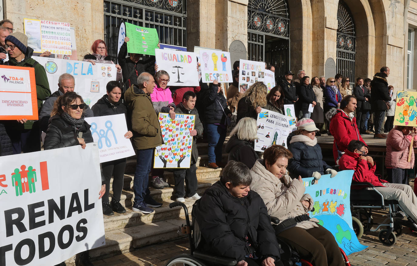 Conmemoración del Día de la Discapacidad en la Plaza Mayor