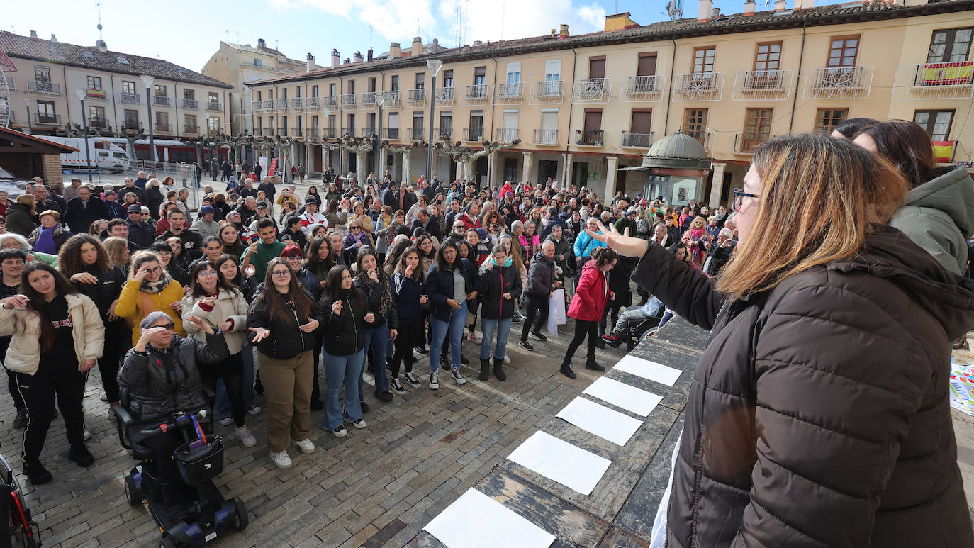 Conmemoración del Día de la Discapacidad en la Plaza Mayor