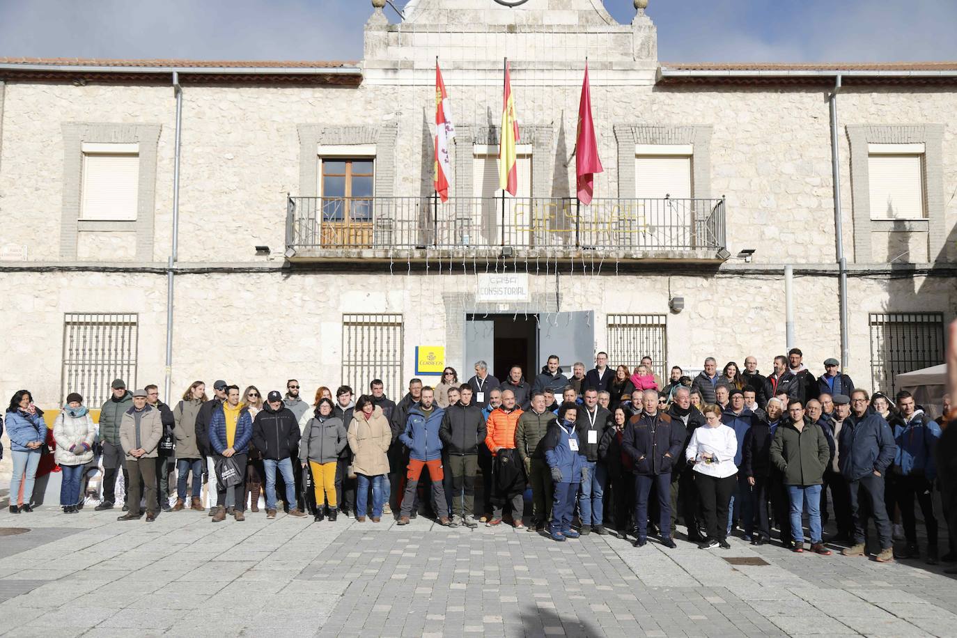 La III Feria de la Trufa de Cogeces del Monte, en imágenes