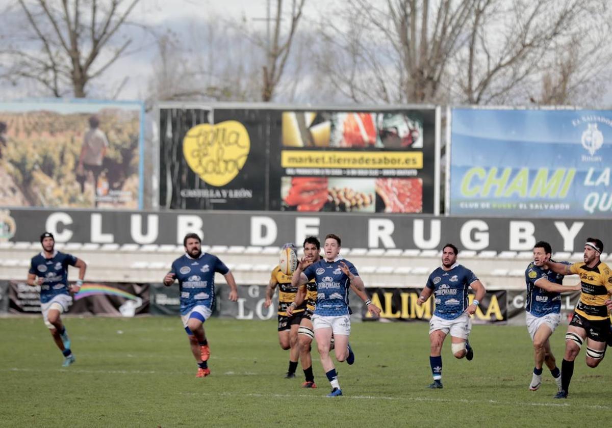 El partido entre el VRAC y el Burgos, en imáganes