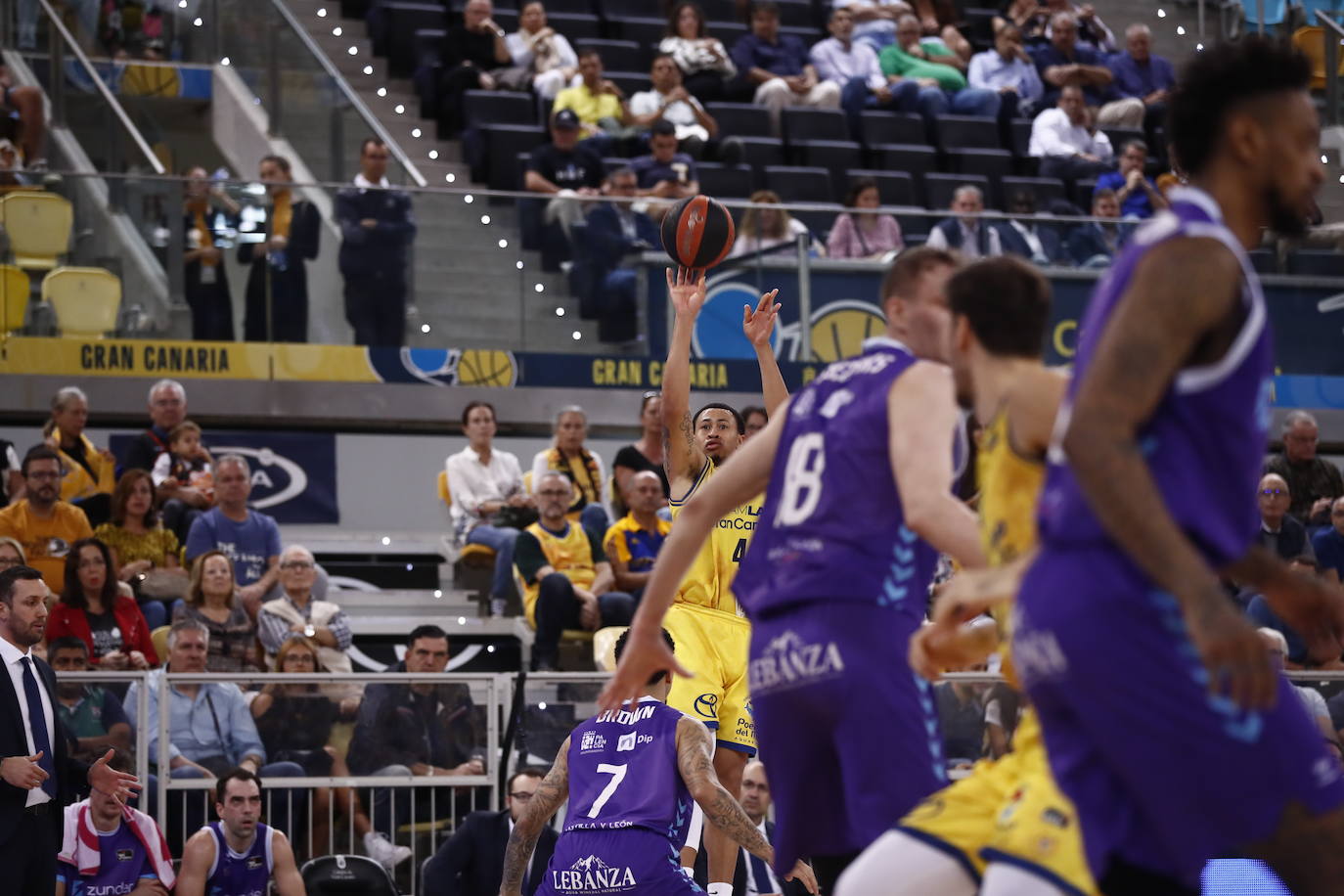 Gran Canaria 100-73 Zunder Palencia