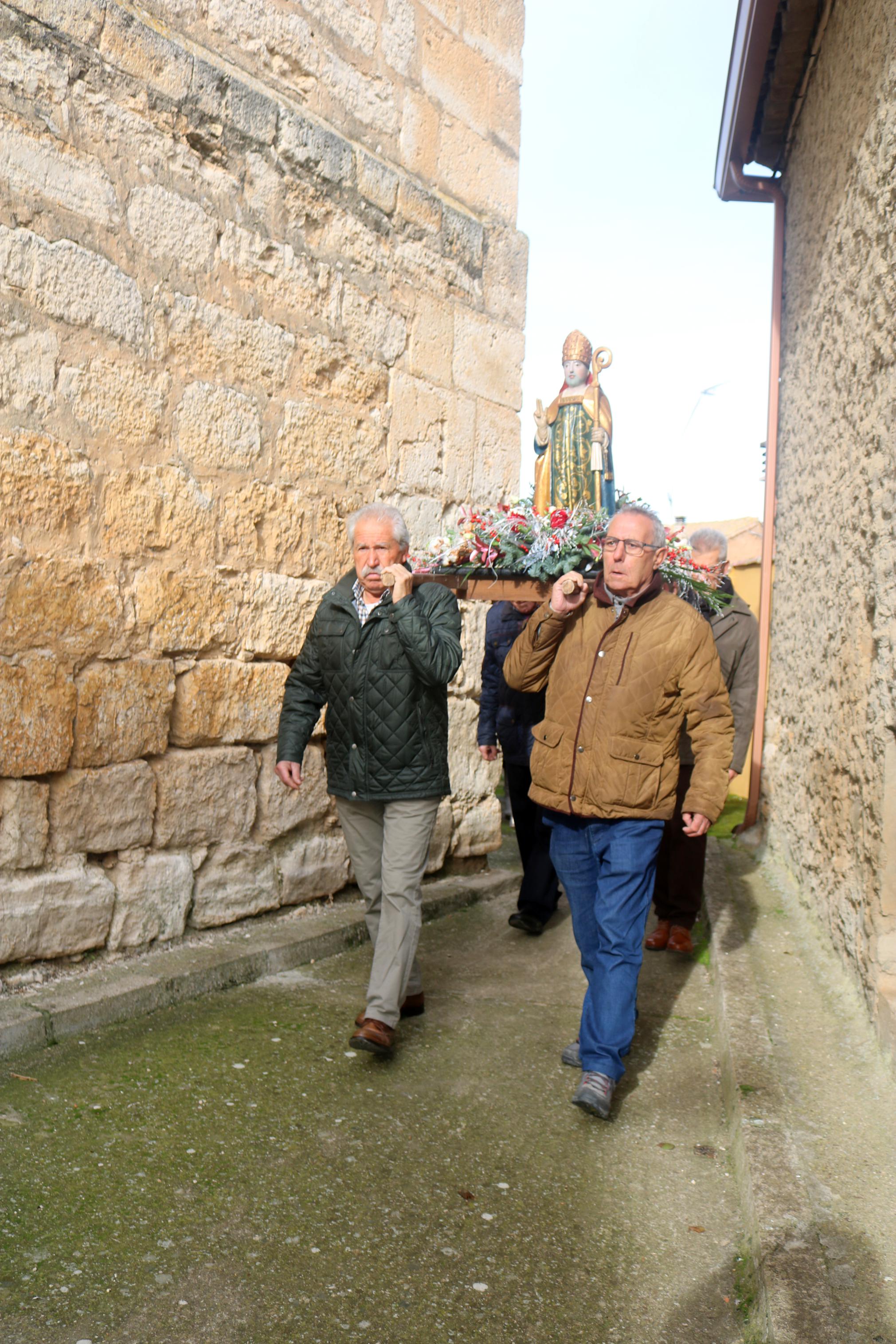 Valdecañas de Cerrato se rinde a San Nicolás de Bari