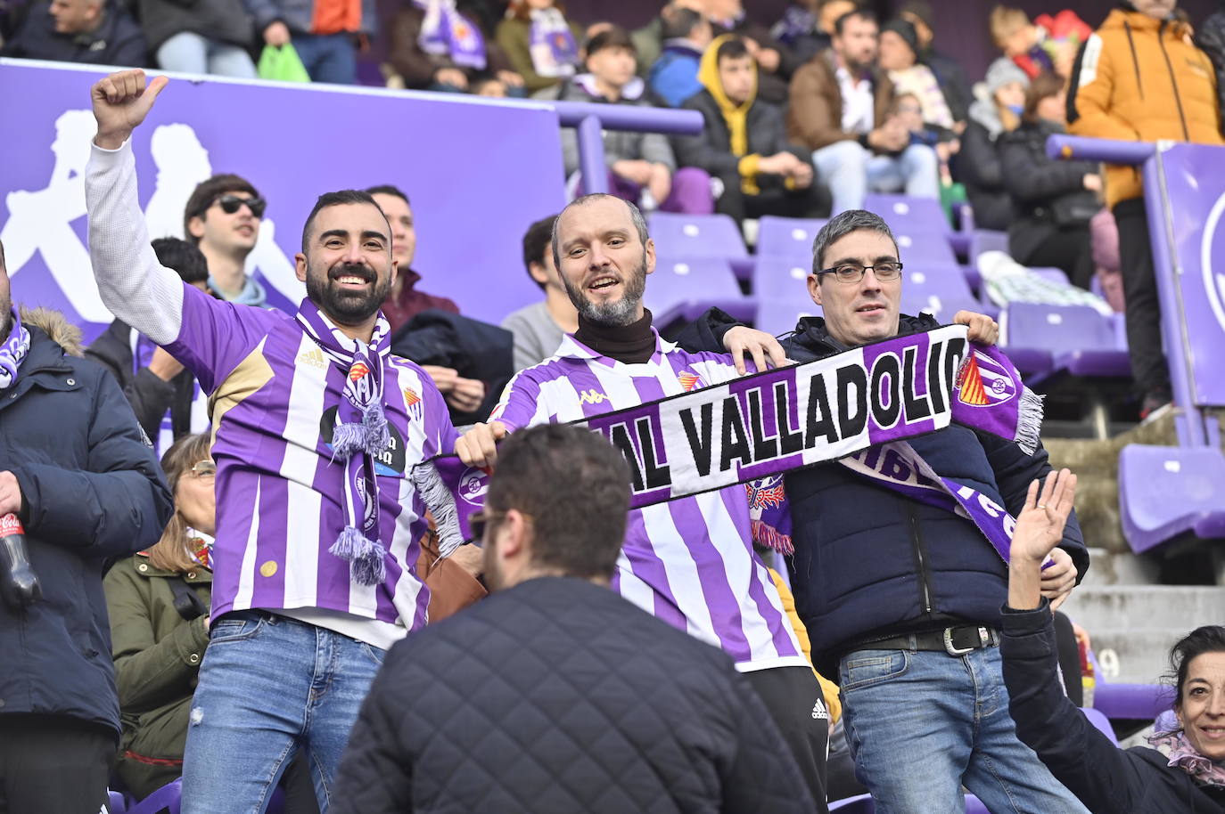 Búscate en las gradas del estadio José Zorrilla (1/4)