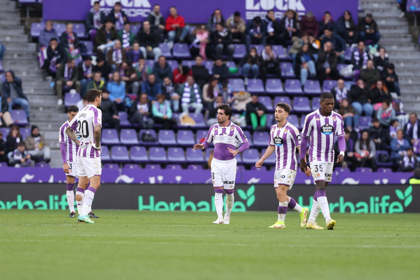 En imágenes, el partido del Real Valladolid frente al SD Amorebieta