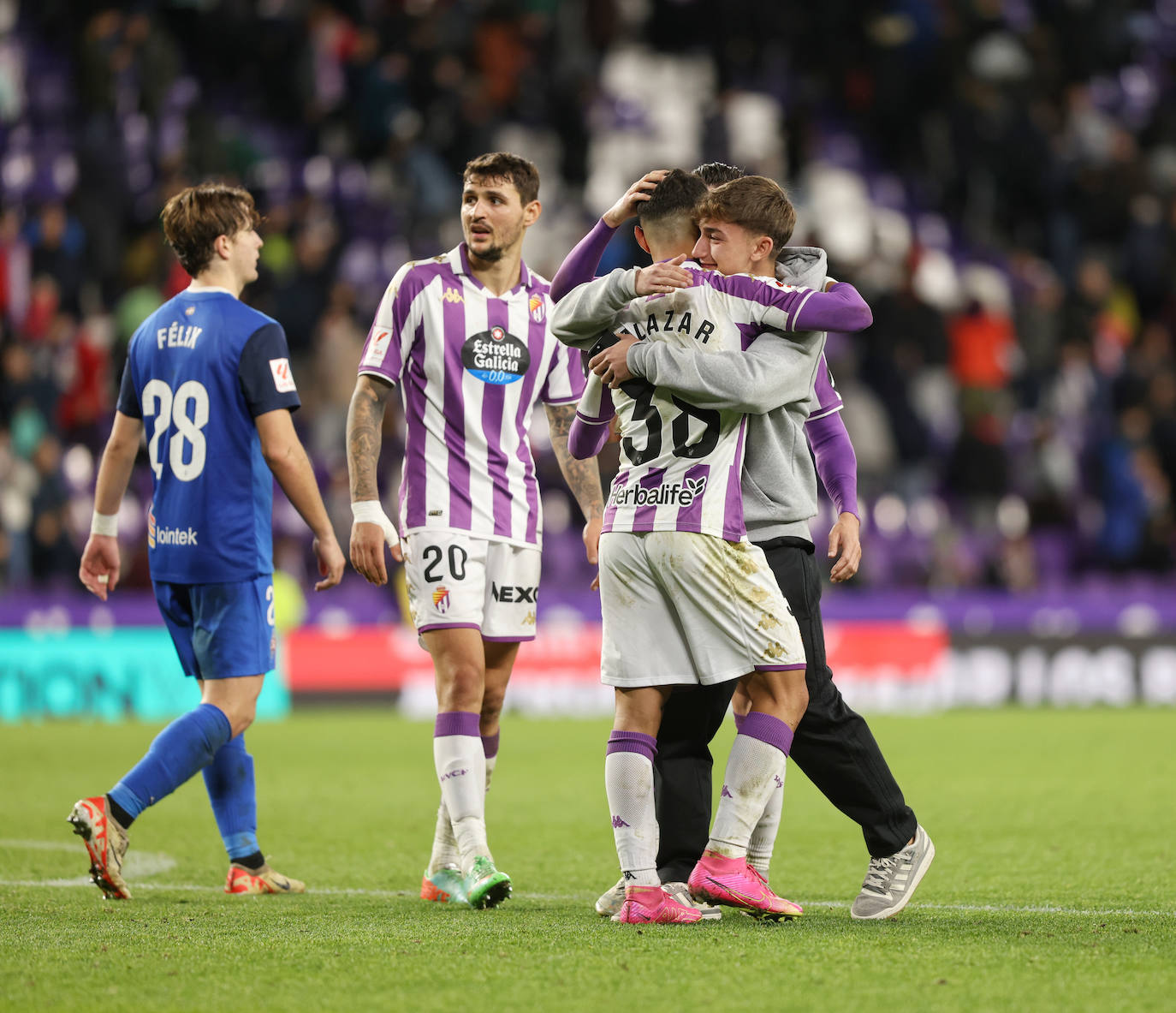 Partidos de real valladolid contra sociedad deportiva amorebieta