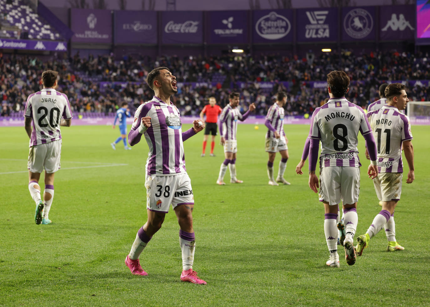 En imágenes, el partido del Real Valladolid frente al SD Amorebieta