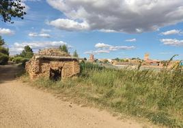 Almenara de Santa María, en Becerril de Campos.