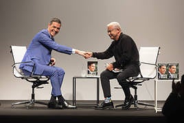 El presidente del Gobierno, Pedro Sánchez, y el presentador Jorge Javier Vázquez.