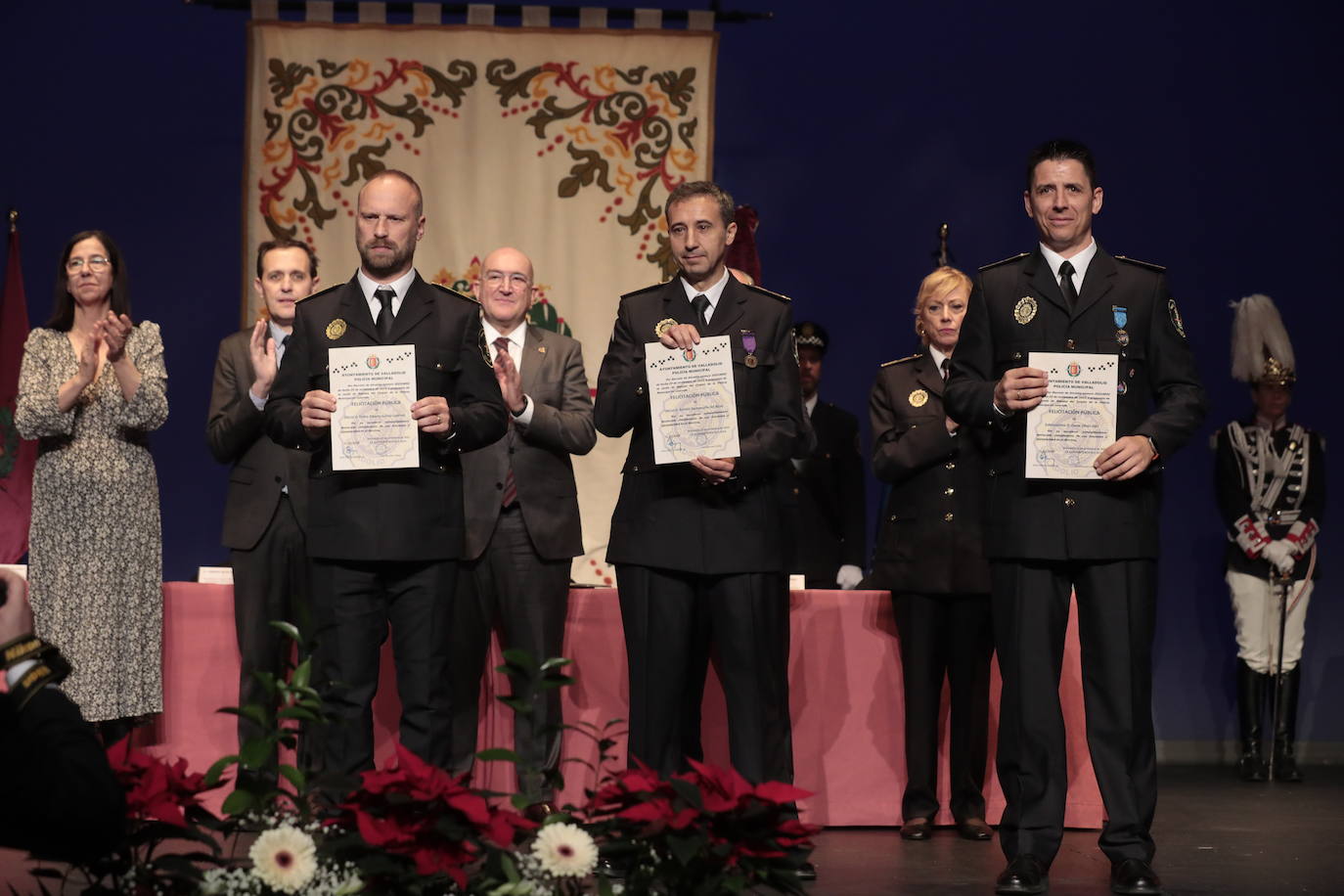 Las imágenes del acto por el Día de la Policía Municipal de Valladolid (1/2)