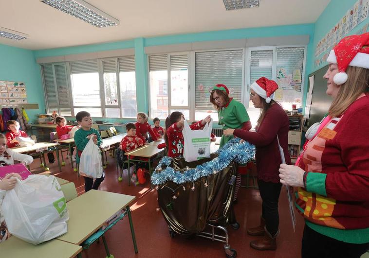 El &#039;Jumper Day&#039; suma ocho toneladas de comida para el Banco de Alimentos